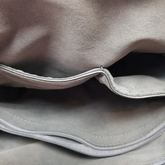 Gray Large Shoulder Handbag Excellent Comfortable Lightweight Easy to Care Purse - Picture 8 of 10